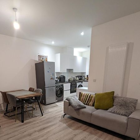 Contemporary Double Ensuite Room Birmingham Ngoại thất bức ảnh