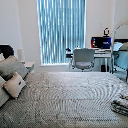 Contemporary Double Ensuite Room Birmingham Ngoại thất bức ảnh